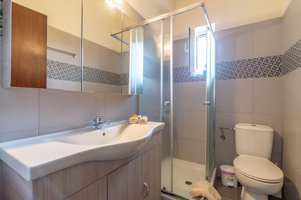 Agapi's Seaside In Heraklion Apartment