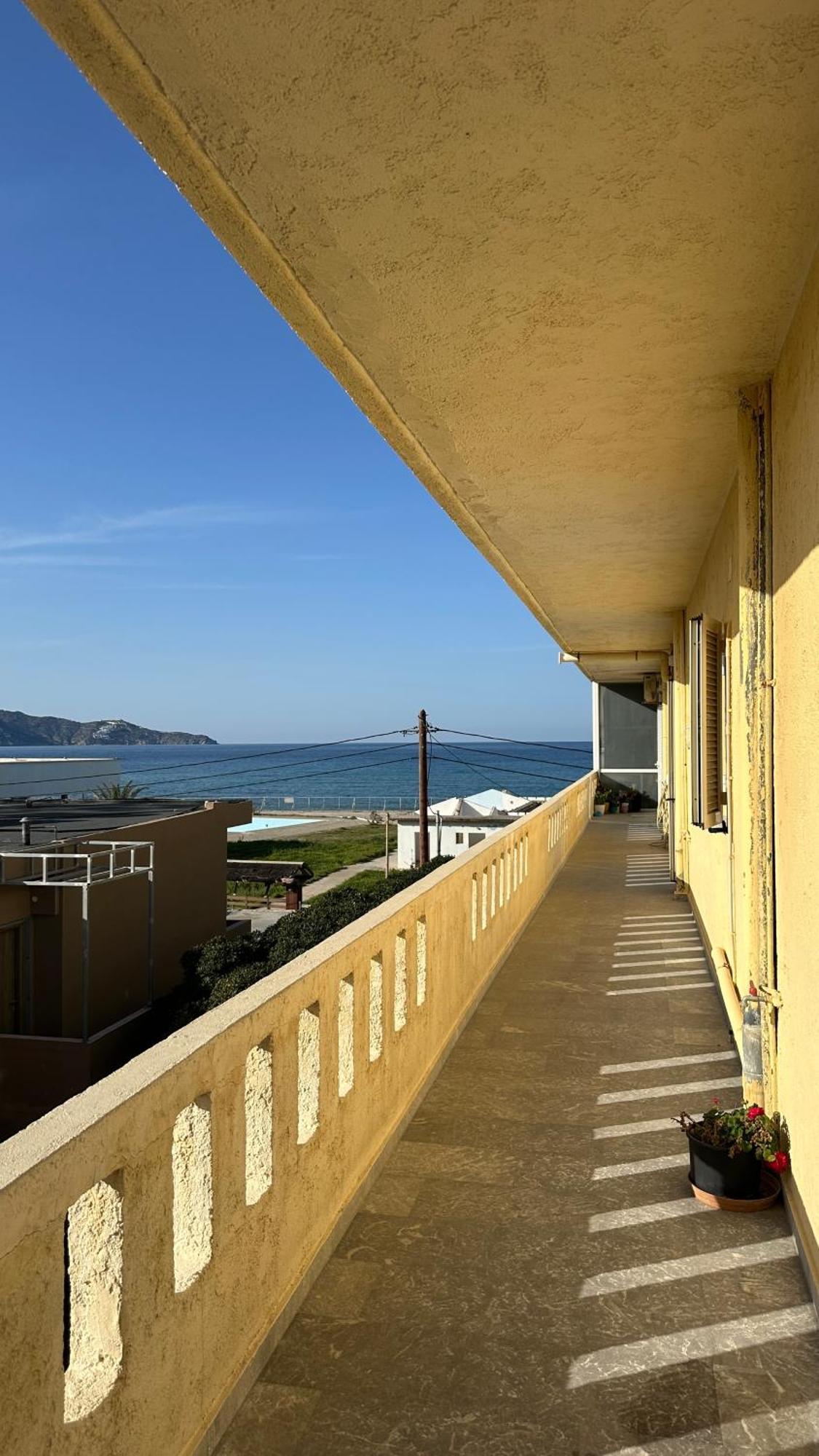 Agapi's Seaside In Heraklion Apartment *
